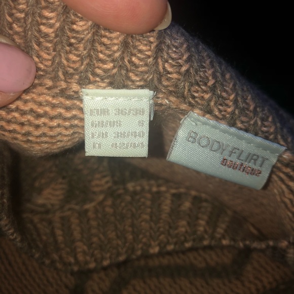 Flattering autumn jersey / sweater dress - Picture 4 of 8